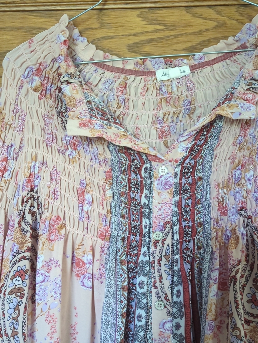 Skylar & Jade Boho Pink Floral Button-Front Women's Blouse Size L - Picture 4 of 6